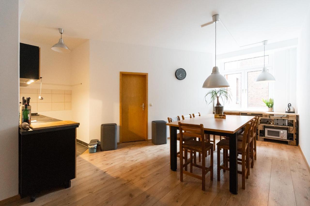 230 M2 Loft Mit Eigenem Wintergarten Mit Tischtennis & Dart, Kostenloser Parkplatz Эрфурт Экстерьер фото