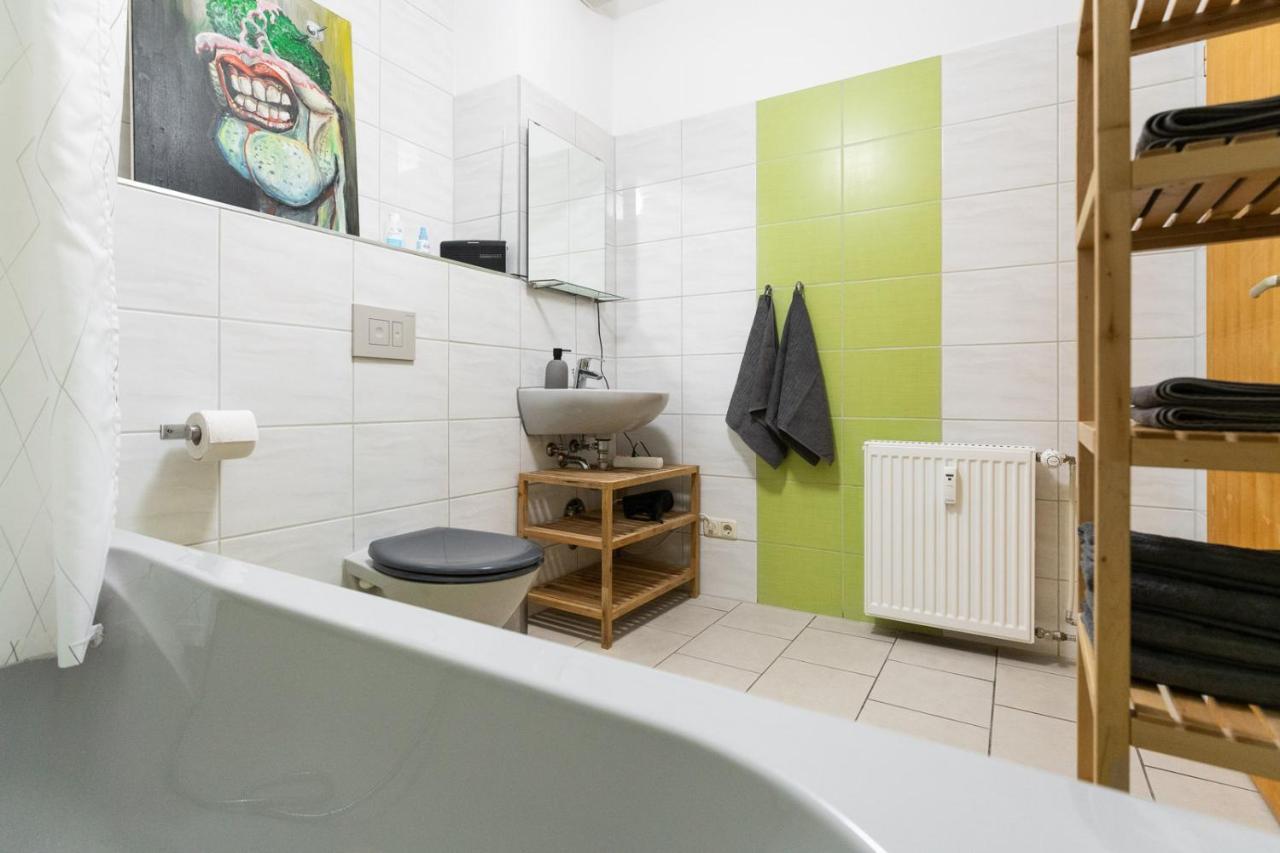 230 M2 Loft Mit Eigenem Wintergarten Mit Tischtennis & Dart, Kostenloser Parkplatz Эрфурт Экстерьер фото